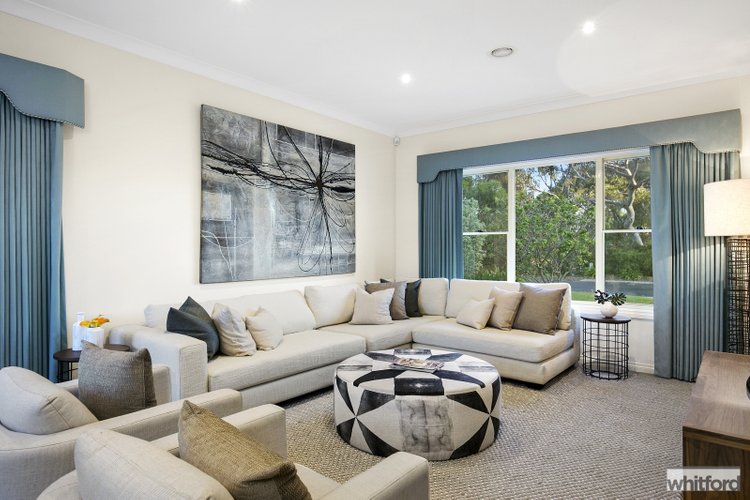 6 The Mews, Highton