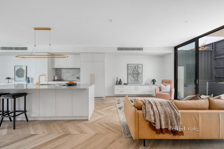 6 Truscott Street Brunswick East 3057