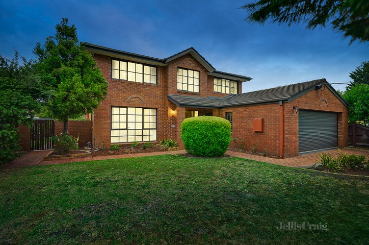 6 Una Street Mount Waverley 3149