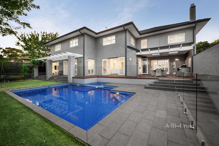 6 Viewbank Road Glen Iris 3146