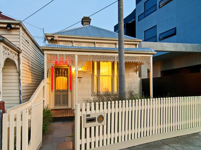 6 Walker Street Newport 3015