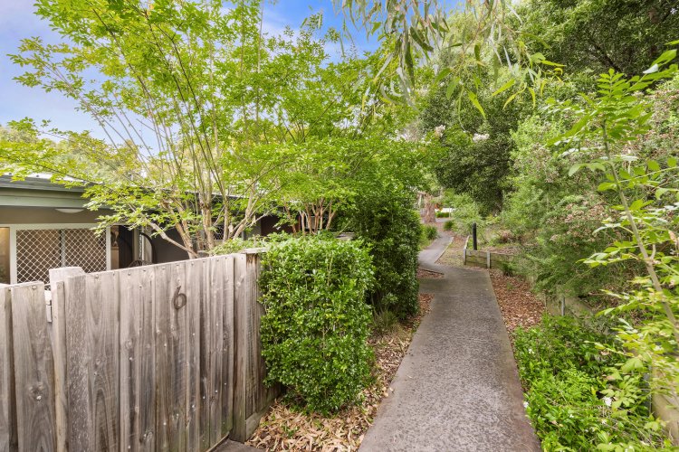 6 White Close  Lilydale 3140