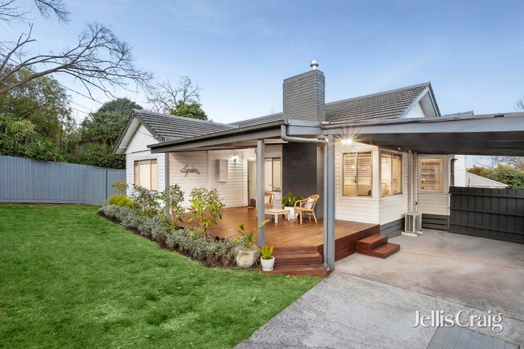 6 Wicklow Avenue Croydon 3136
