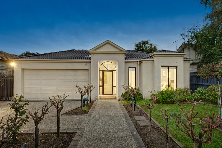 6 Winton Street Kew 3101