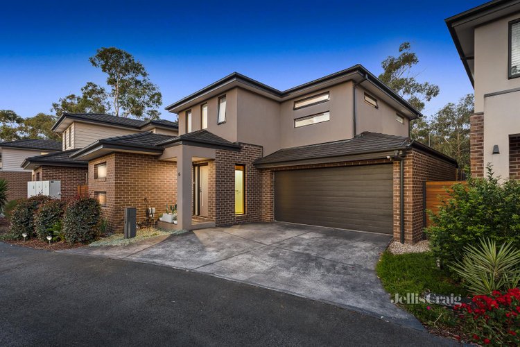 6 Woodview Court Croydon North 3136