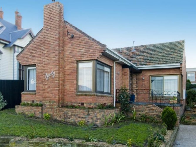 60 Austin Street Newtown 3220