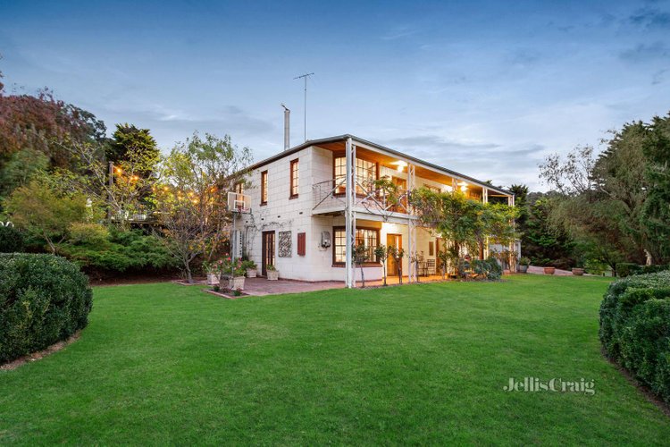 60 Boyds Road Hurstbridge 3099