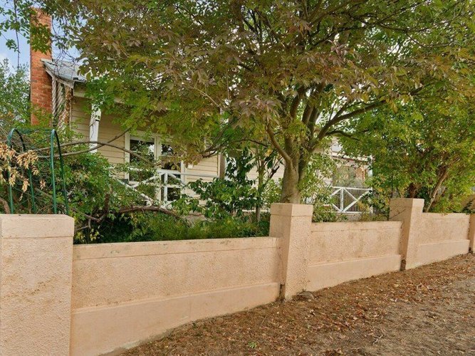 60 Doveton Street Castlemaine 3450