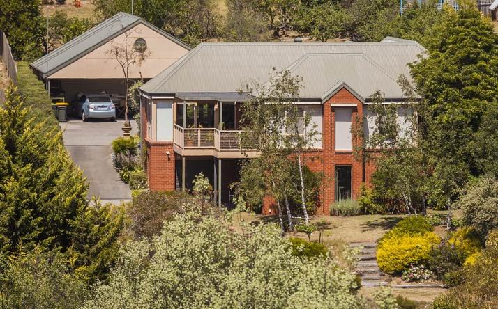 60 James Cook Drive, Wandana Heights