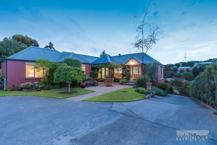 60 James Cook Drive, Wandana Heights