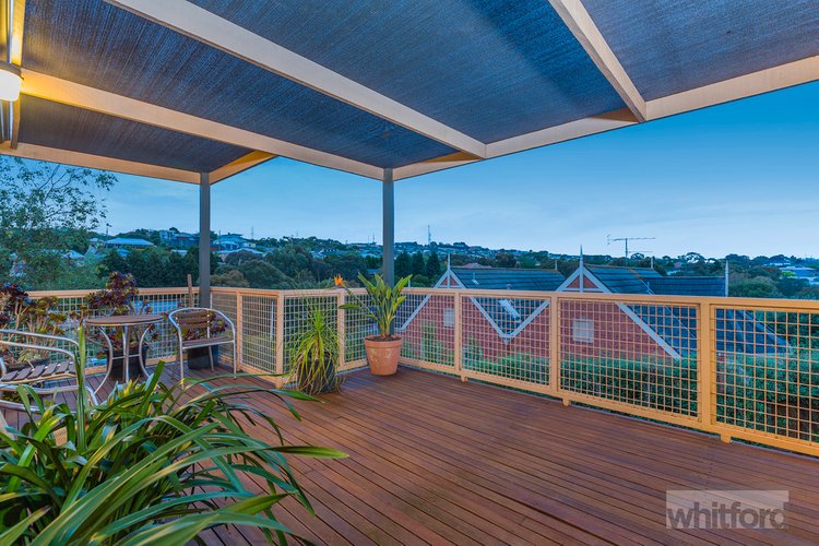 60 James Cook Drive, Wandana Heights