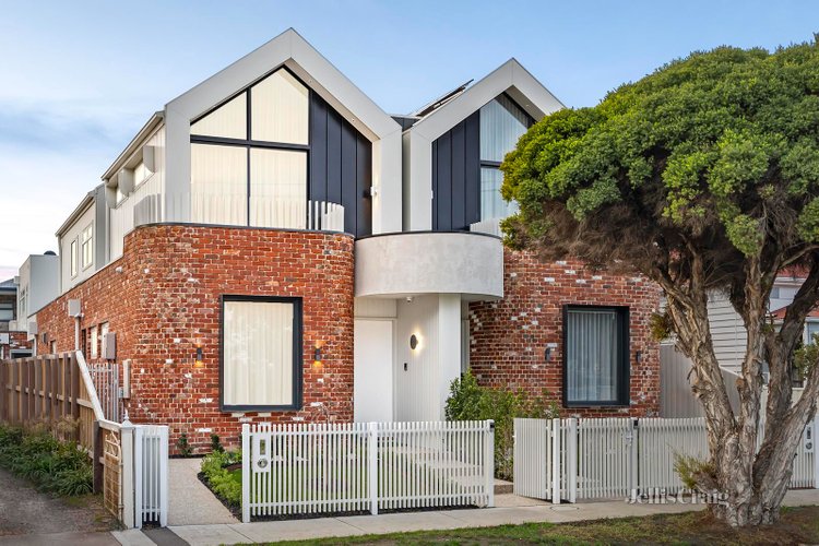 60 Newcastle Street Newport 3015