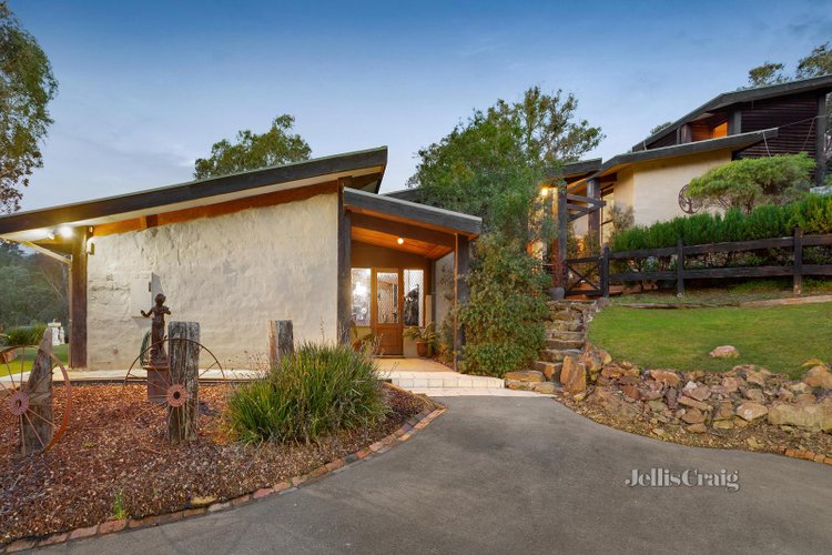 60 Silvan Road Wattle Glen 3096