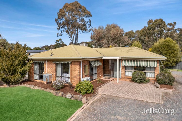 60 Steele Street Chewton 3451