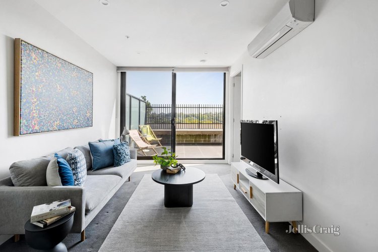 602 12 Albert Street Hawthorn East 3123