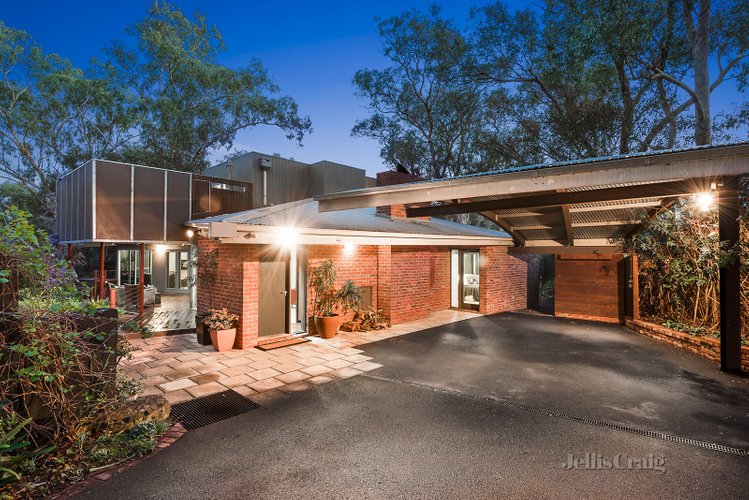 60a Warringah Crescent Eltham North 3095