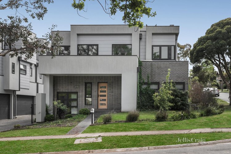 6 1 Banool Quadrant Doncaster East 3109