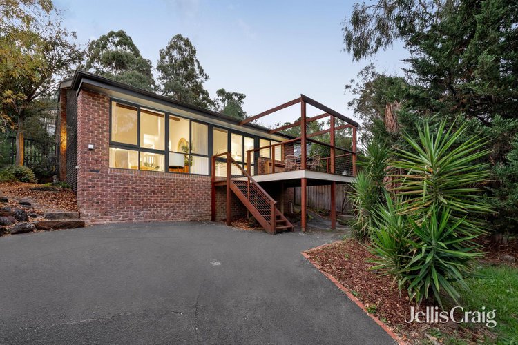 61 Cressy Street Montmorency 3094