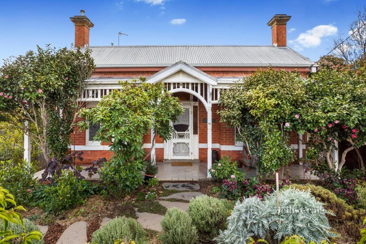 61 Hunter Street Castlemaine 3450