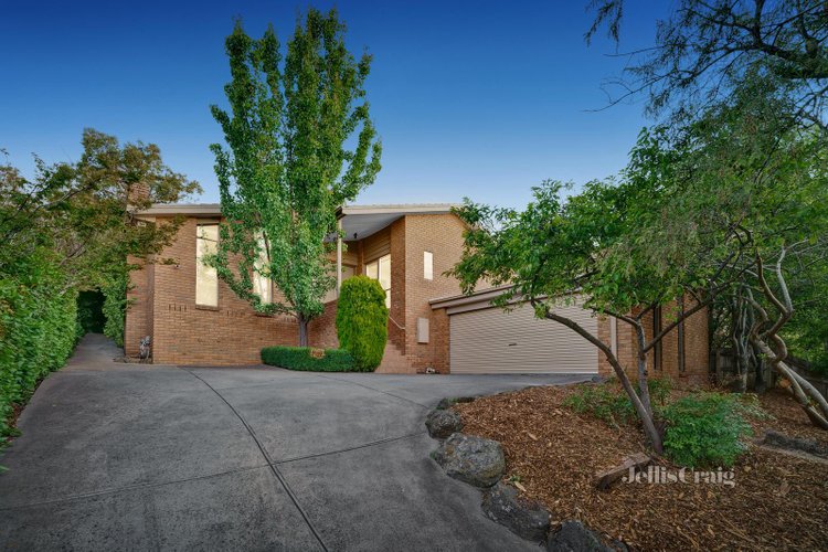 61 Kelway Crescent Eltham North 3095
