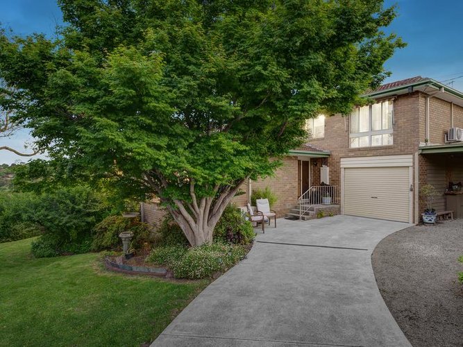 61 Kingswood Drive Chirnside Park 3116