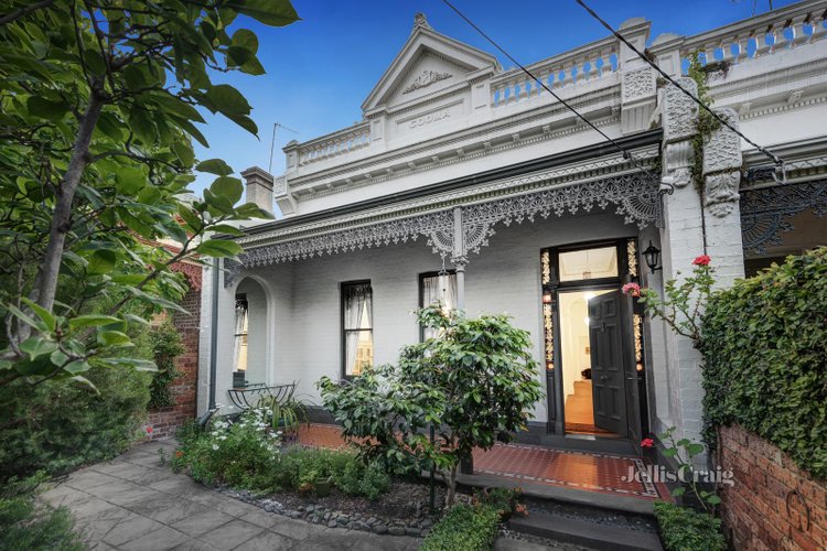 61 Mathoura Road Toorak 3142