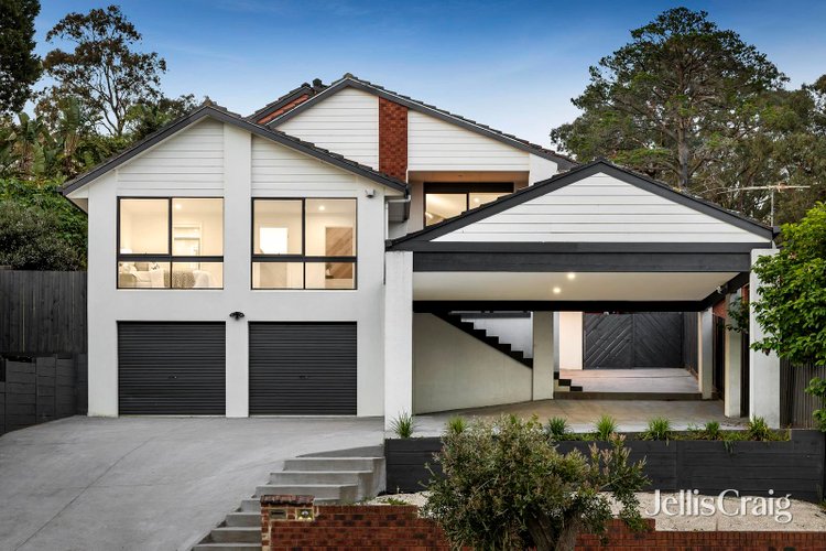61 Pine Hill Drive Doncaster East 3109