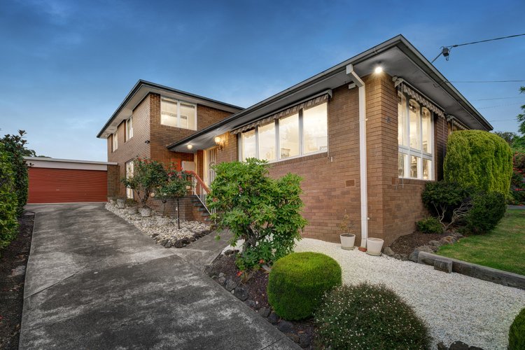 61 Rolling Hills Road Chirnside Park 3116