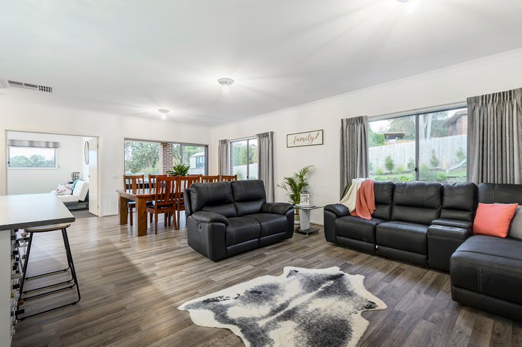 61 Sherwood Road Chirnside Park 3116