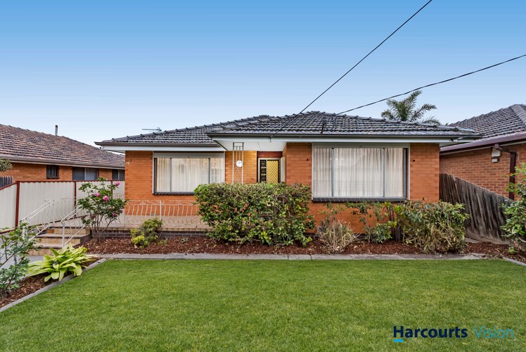 61 Sterling Drive Keilor East 3033