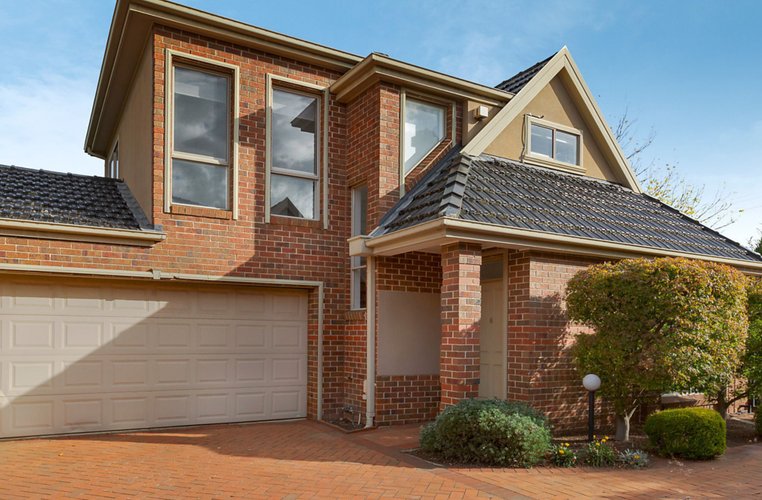 6/102 Blackburn Road Glen Waverley 3150