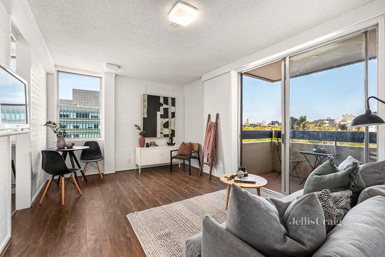61 171 Flemington Road North Melbourne 3051