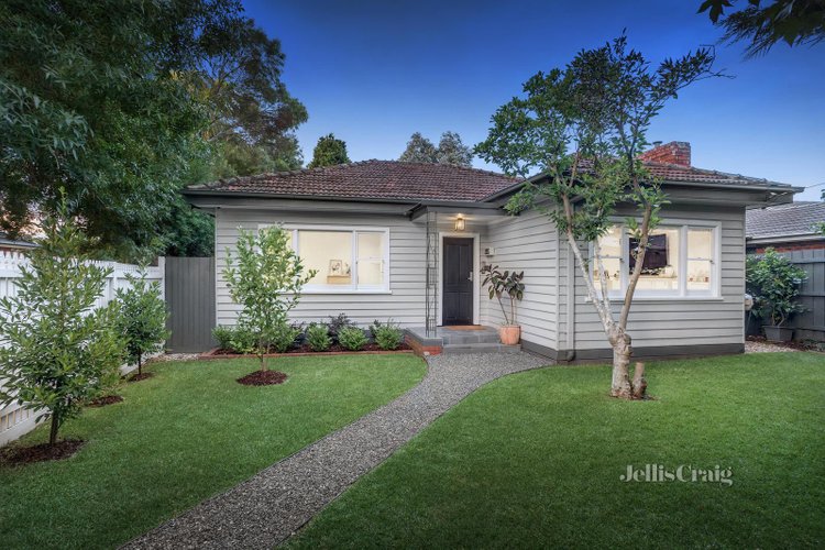 6 12 Sherwood Avenue Ringwood East 3135