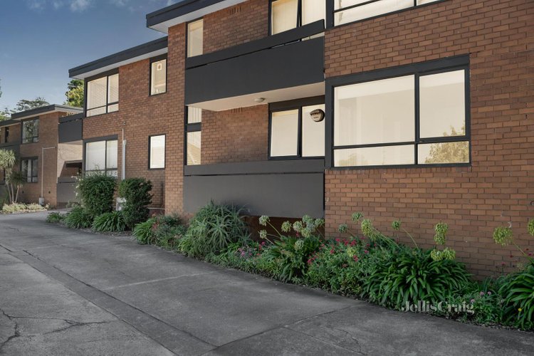 6 12 Stradbroke Avenue Heidelberg 3084