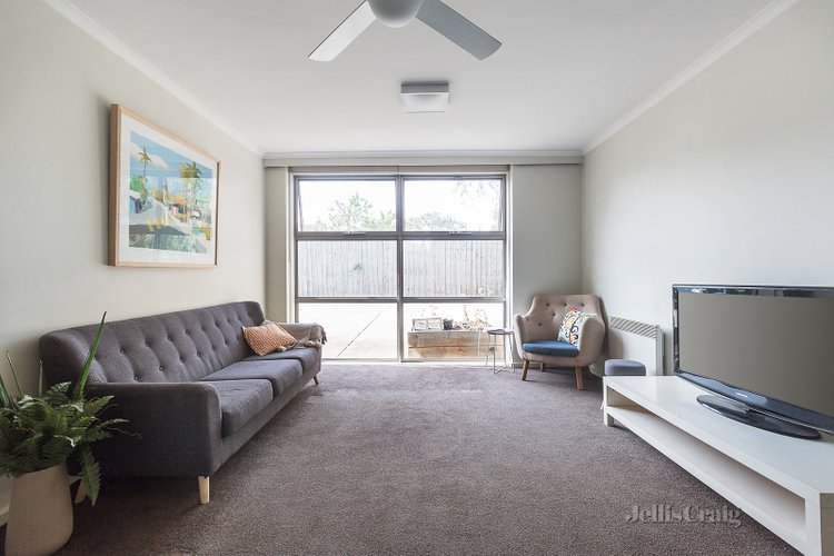 6/13 Clarendon Street Coburg 3058