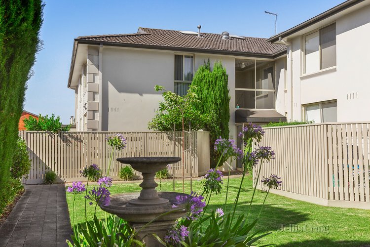 6/130 Milton Parade Glen Iris 3146