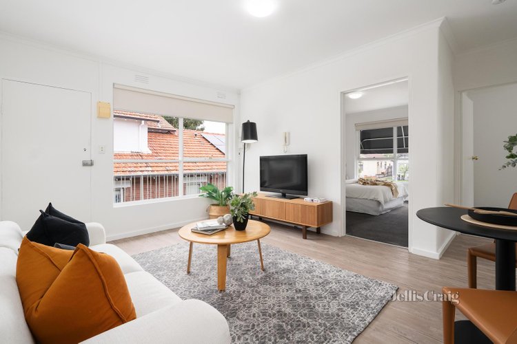 6 139 Union Street Brunswick 3056