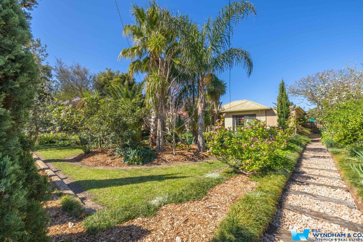 614 Lindenow-Glenaladale Road, Lindenow South