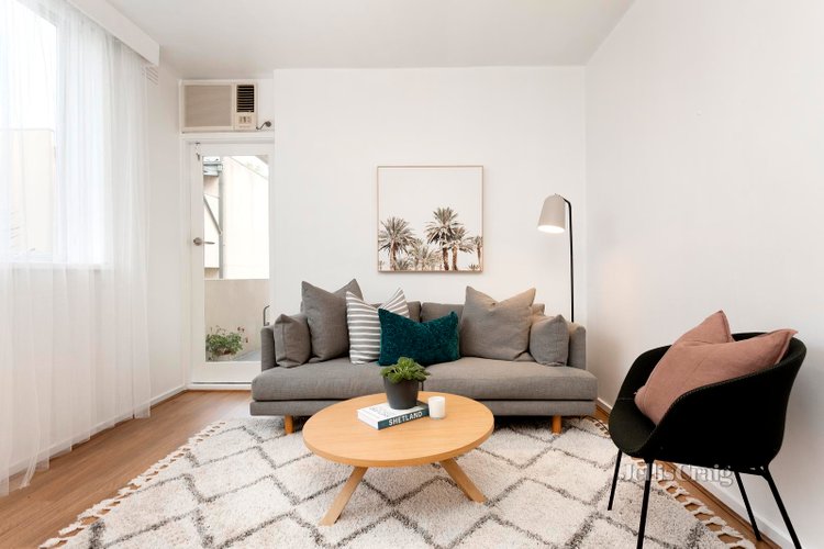 6 15 Bayswater Road Kensington 3031