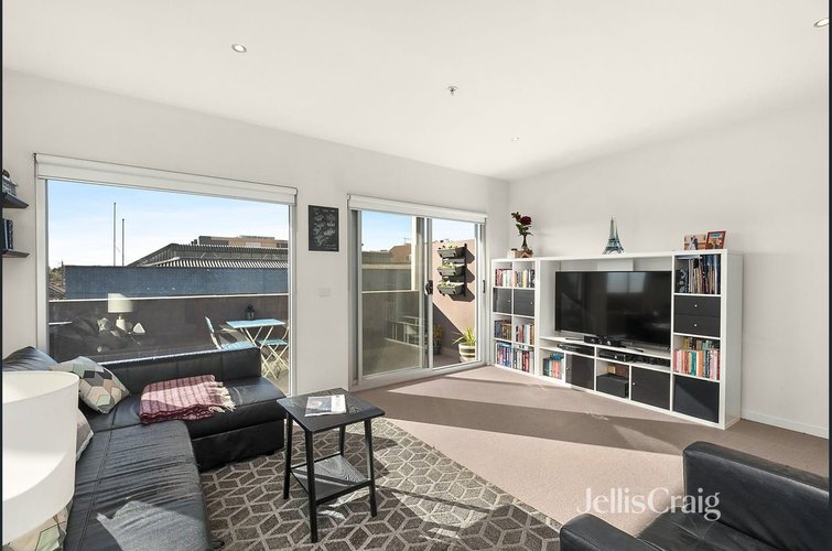 6/153 Barkly Street Brunswick 3056