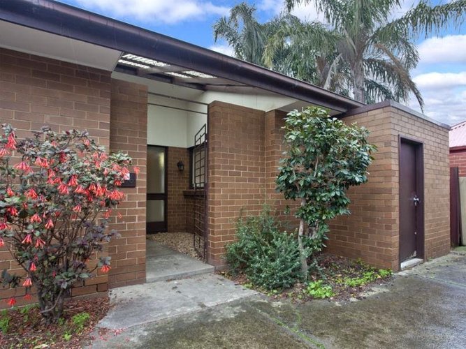6 16 Schofield Street Essendon 3040