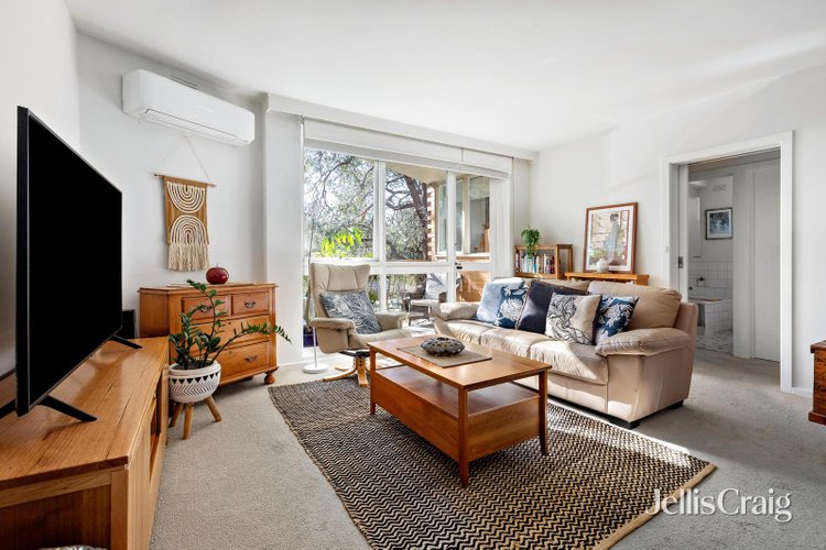 6 18 Charnwood Crescent St Kilda 3182