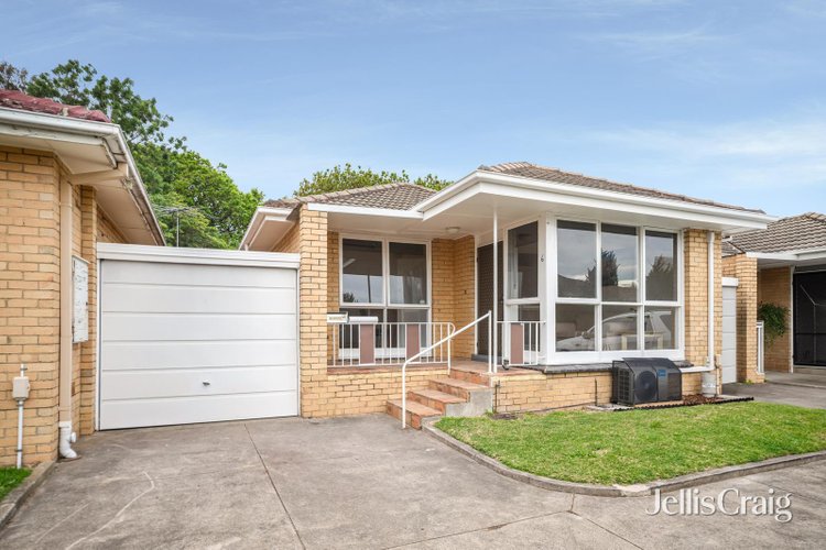 6 18 Venice Street Mentone 3194