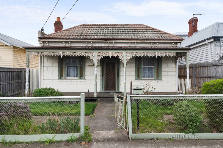 62 Beavers Road Northcote 3070