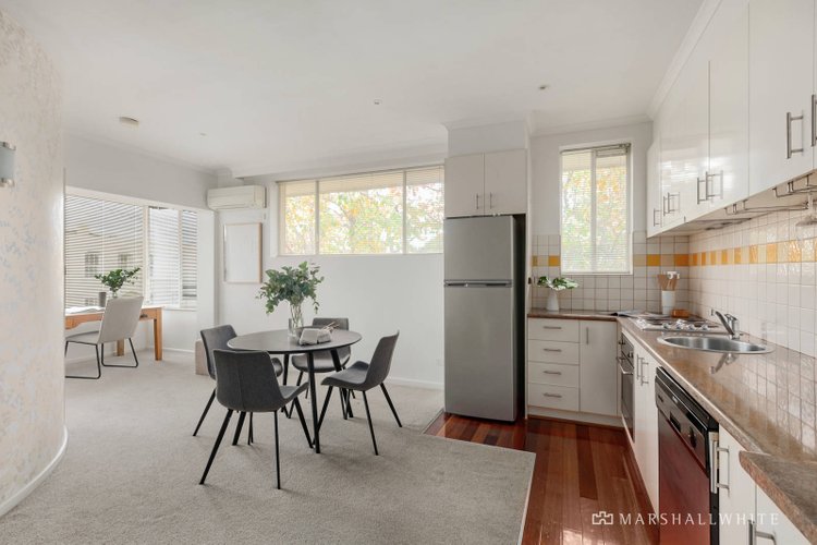 6/2 Carnarvon Road