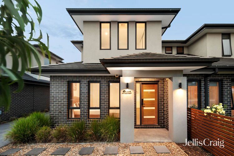 6 2 Delmore Crescent Glen Waverley 3150