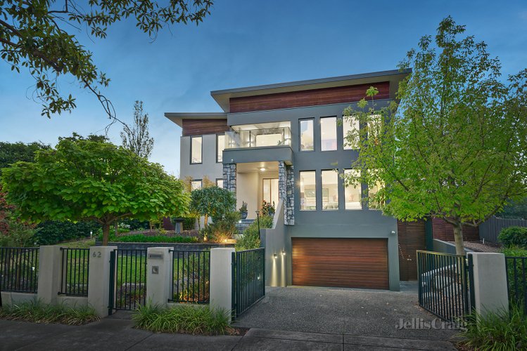 62 Essex Road Surrey Hills 3127
