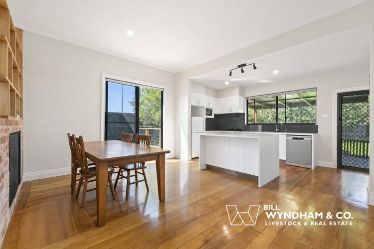 62 Great Alpine Road, Lucknow