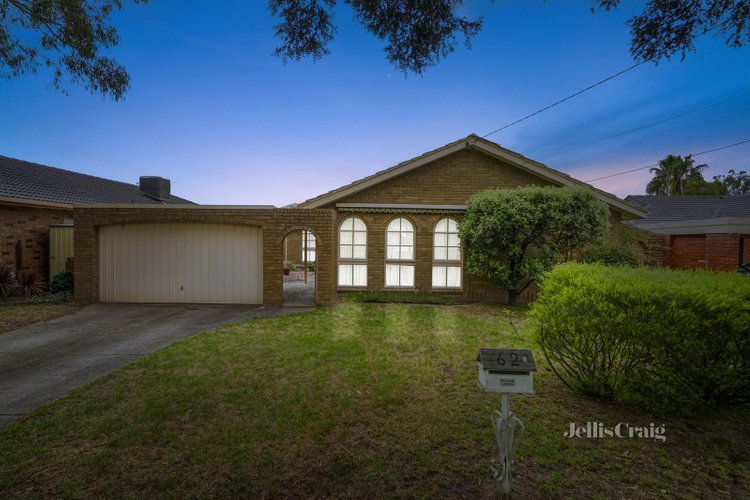 62 King Arthur Drive Glen Waverley 3150