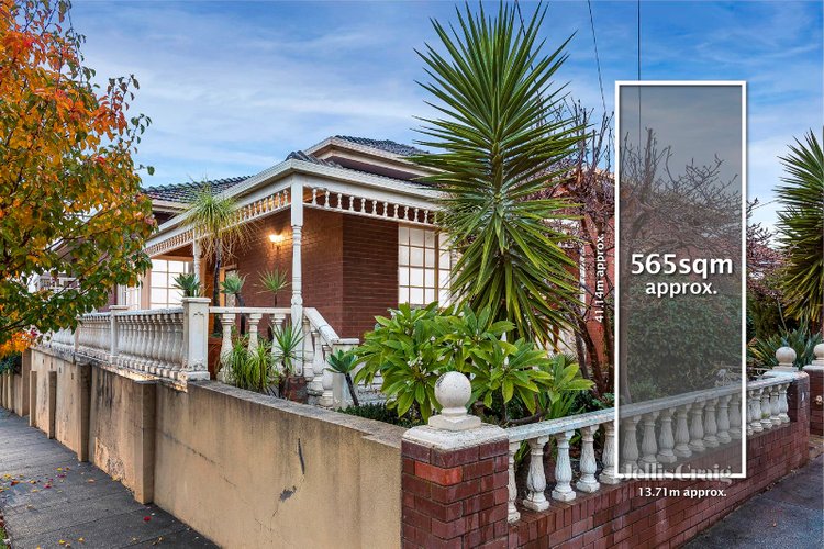 62 Ngarveno Street Moonee Ponds 3039